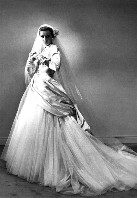 vintage dior wedding dresses|christian Dior 1950s fashion pictures.